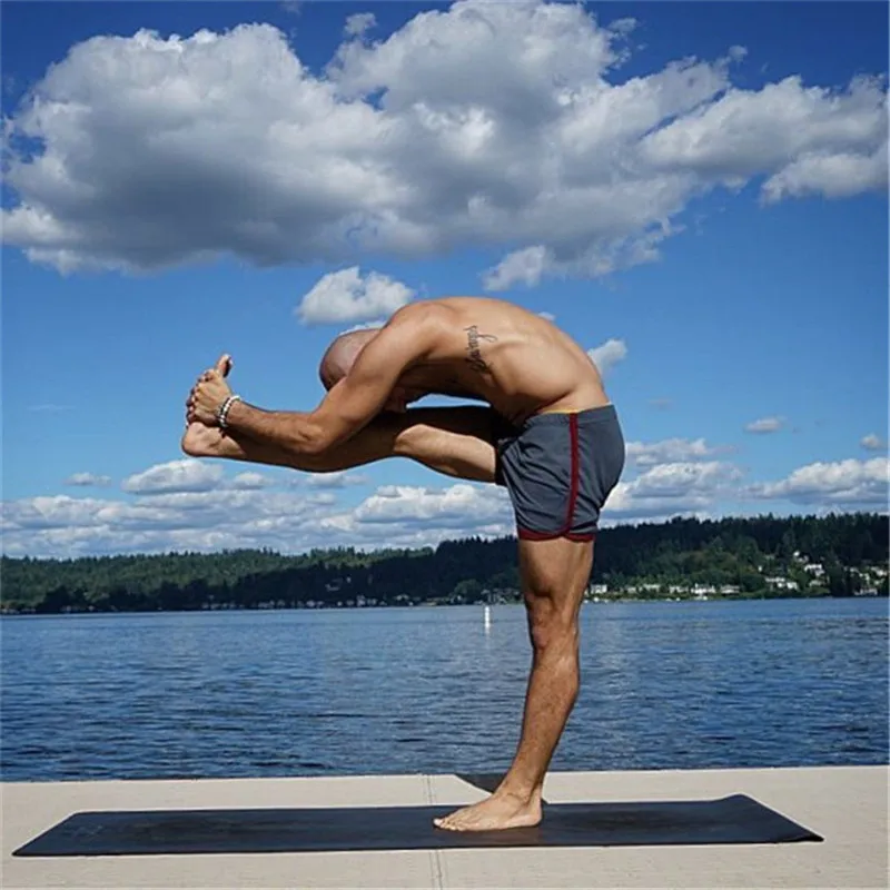 GITF Mens Gym Fitness Shorts Bodybuilding Run sport Jogging Workout Male 2019 Summer Cool Breathable Mesh men Short Sweatpants