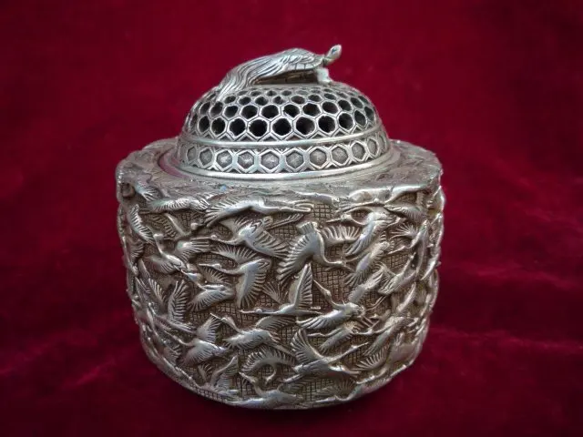 Collectable Ming Dynasty (xuan de1426-1438)Silver Hundred crane Incense Stove\Censer,Decoration,Free Shipping