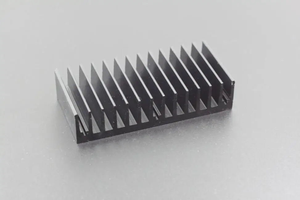 heatsink for amplifier HP-1000 board /New amp heatsink size 110mm*50mm*25mm