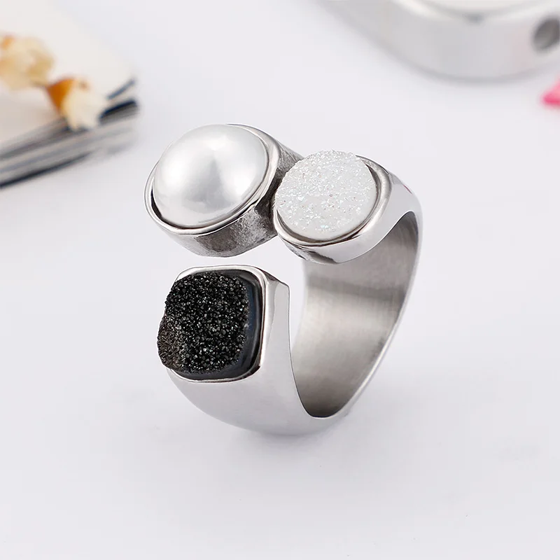 KALEN Unique Rings For Women Color Stainless Steel & Shell Pearl Round Square Rings Anillos Mujer Jewelry Wedding Bands Gifts