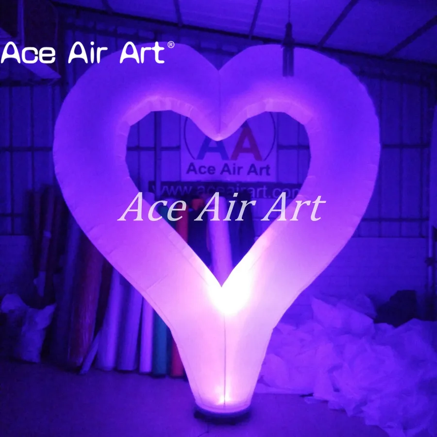 Colorful led inflatable heart with changing led lights,Romantic Inflatable Heart with base for wedding