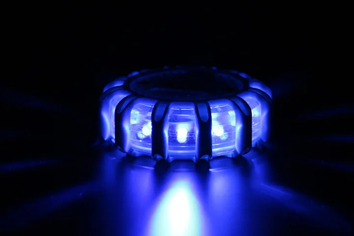 Led Emergency Warning Light 15 LED Waterproof Road Emergency Light LED Flare Safety Lamp for Roadside Warning Magnet Flashing