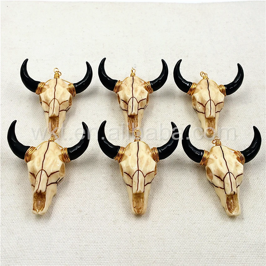 WT-P903 Vintage resin cattle head with wire wrapped design pendant ,wholesale bull horn cattle head stone pendant for necklace