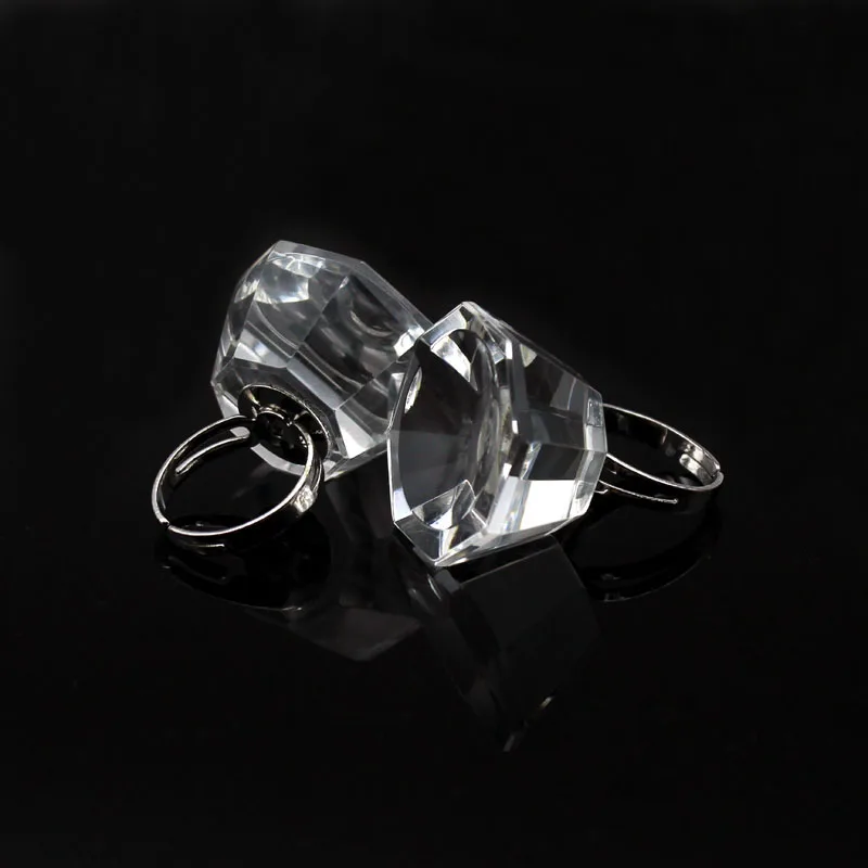 Kimcci Crystal Eyelash Extension Glue Holder Grafting Eyelashes Adhesive Glue Holder Finger Ring Tattoo Pigment Holder Palette