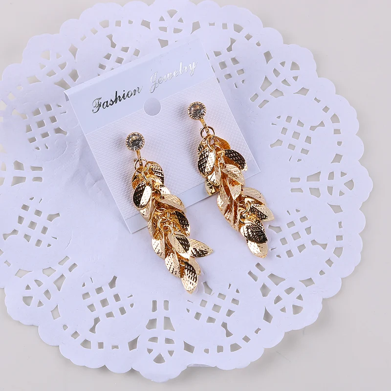 NEW Style Vintage Leaves Sequins Long String Clip Earrings No Pierced for Women Elegant  Ear Clip Best Selling 2018 Products