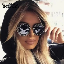 2020 Men Women Black Retro Round Sunglasses English Letters Little Bee Brand Glasses Designer Fashion Male Female Oculos De Sol