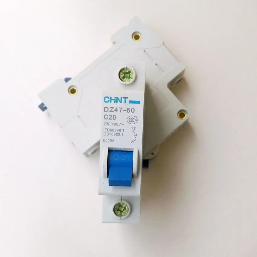 CHINT DZ47-60 C20 AC230/400V 1P 20A Rated Current 1 Pole Miniature Circuit Breaker C45