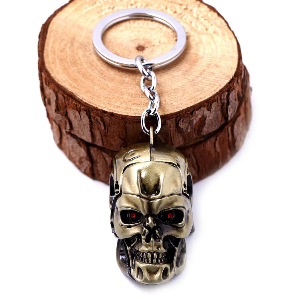 Großhandel: Neue angesagte Auto-Metall-Schlüsselanhänger für Männer und Frauen, Schlüsselhalter mit Totenkopf-Motiv, neues Partygeschenk, Schmuck. – Detail 2
