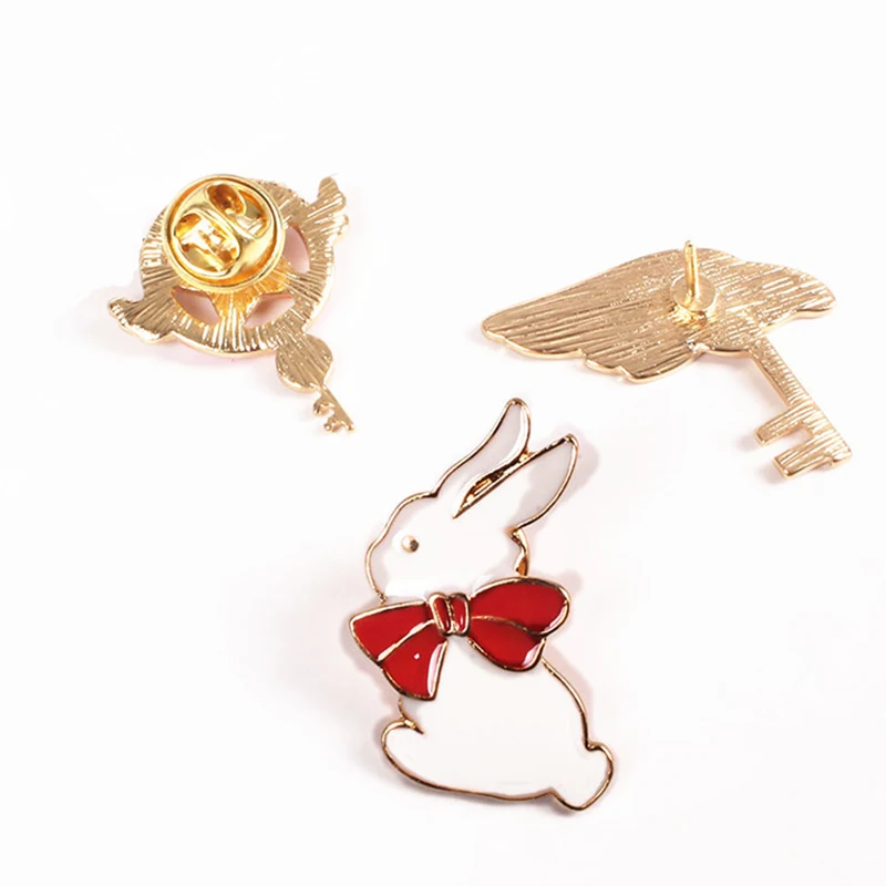 Japanese Magic Card Girl Anime Badge Star Stick Bird Head Rabbit Uniform Brooches Enamel Collar Pin Backpack Button Icon Jewelry