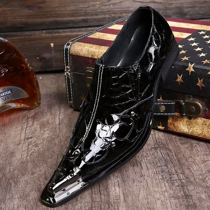 Spring summer black patent leather mens pointed toe dress shoes metal tip studded classic slip on oxford shoes for men