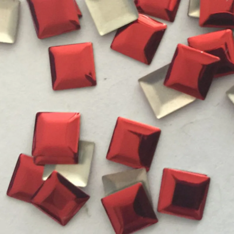 300pcs 4*4mm Red Square Hotfix Metallic Studs Flat Back Iron On Nailhead Glue FlatBack Rhinestuds Heat Transfer For DIY Clothing