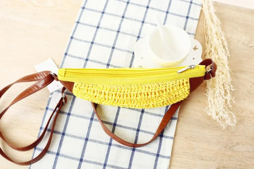 New banana Messenger bag fruit hand woven bag cute Kawaii straw bag national wind fashion retro holiday beach sandbags