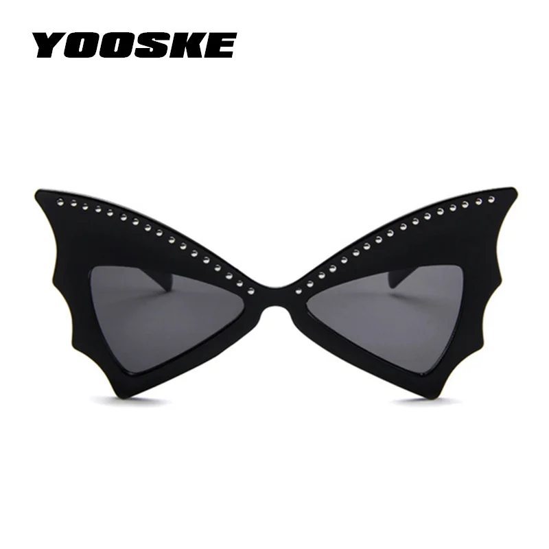 YOOSKE Oversize Sunglasses Women Bat Sharp Shades Sun glasses Rivet Big Frame Sunglass Personality Dance Party Glasses