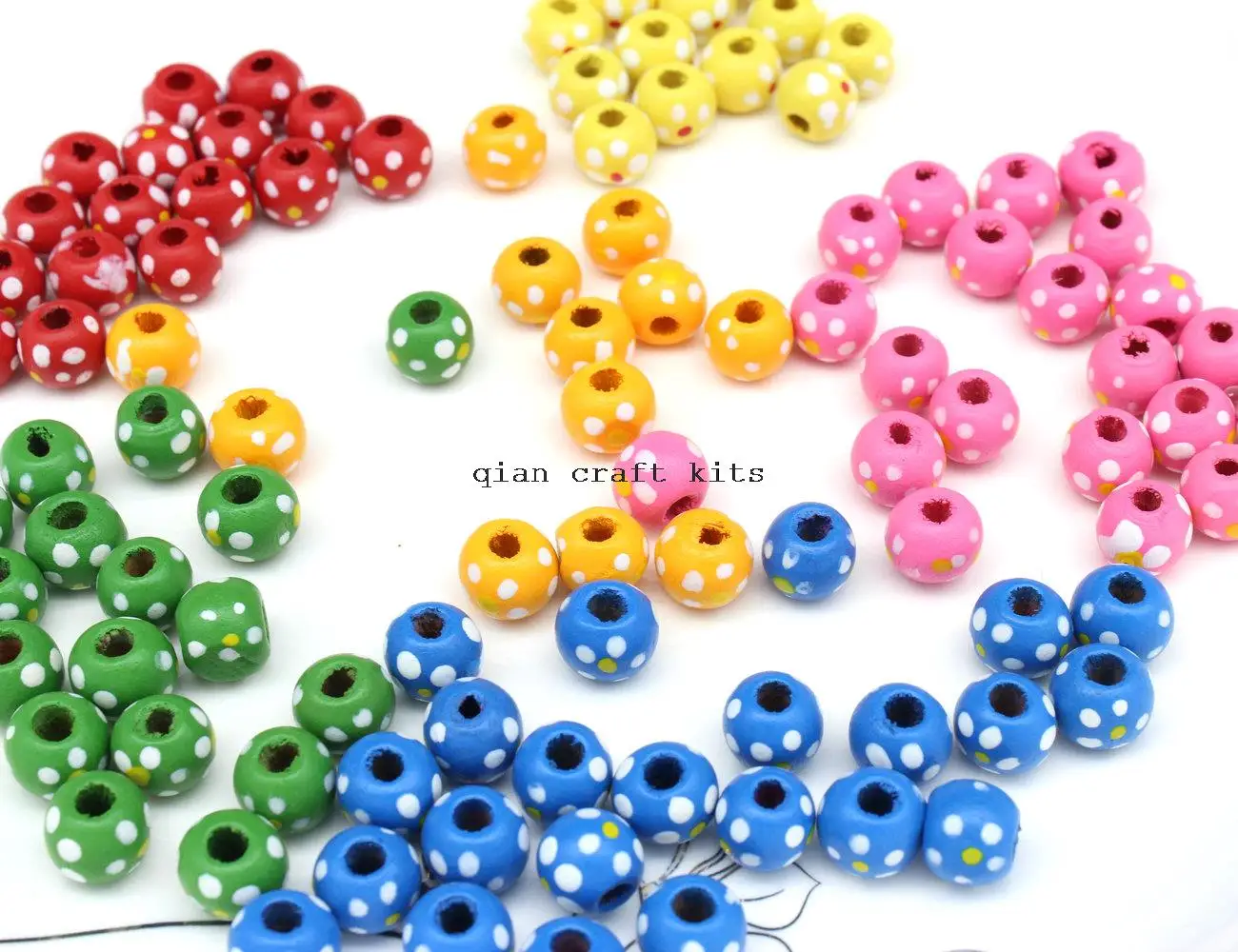 

600pcs Polka Dot Wood Beads, 10mm,big Hole, hand Painted Multicolor Round Handmade Wood Charm Woodworking Craft DIY Supplies