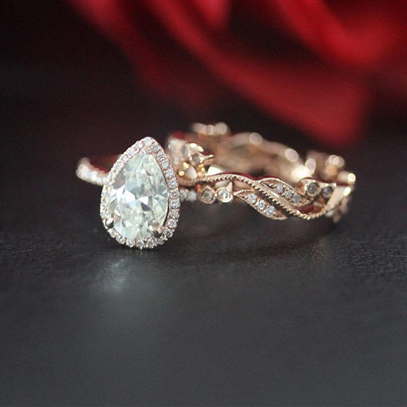 Wedding Ring Set 10K Rose Gold 1ct Pear Cut Moissanit Engagement Ring& Band/Anniversary/Moissanite Ring Set/Bridal Ring Set