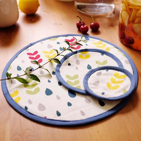 brand round kitchen accessories cloth placemat Europe zakka style rain printed cups pot teapot mat bottle dining table placemats