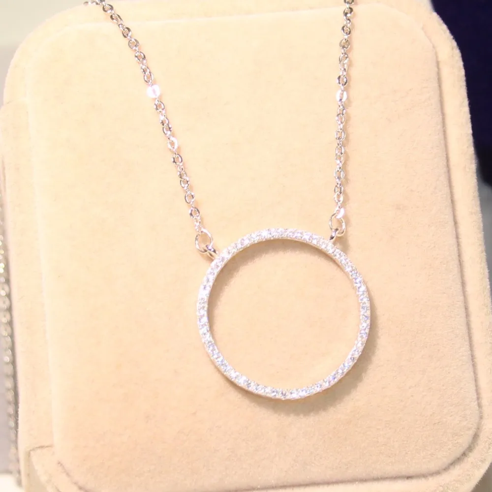 

Brand New Luxury Jewelry Circle Pendant Hollow 925 Sterling Silver Pave 5A Cubic Zirconia Party Office clavicle Chain Necklace