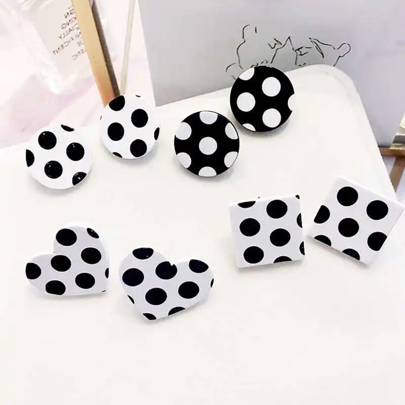 Classic Polka Dot Earring Geometric Round Square Heart Stud Earrings for Women Cute Korean Style Acrylic Earings Fashion Jewelry