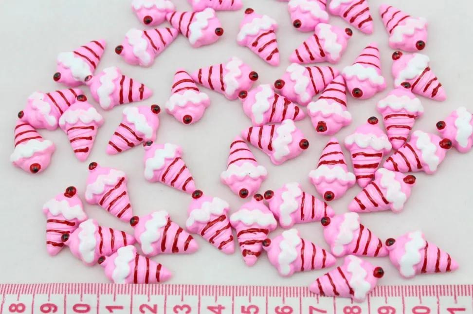 200pcs pink and white Ice cream cone Cake cabochon Cabs - DIY Jewelry decor, scrapbook, hair bow clips