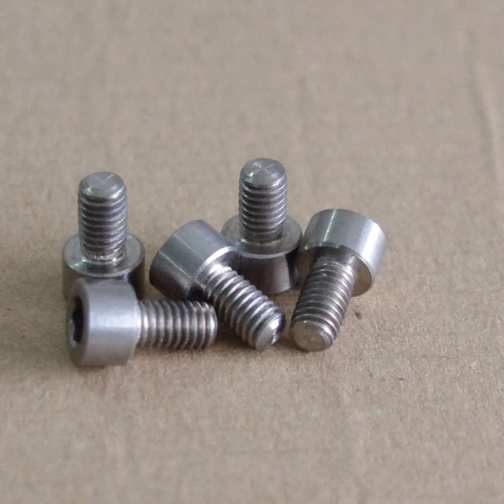 M4 M5 M6 M8 التيتانيوم Ti TA2/GR5 مسامير طول 8 مللي متر 10 مللي متر 15 مللي متر 20 مللي متر 25 مللي متر 30 مللي متر 40 مللي متر 50 مللي متر كأس رئيس عرافة المقبس الترباس مسامير كامل المسمار