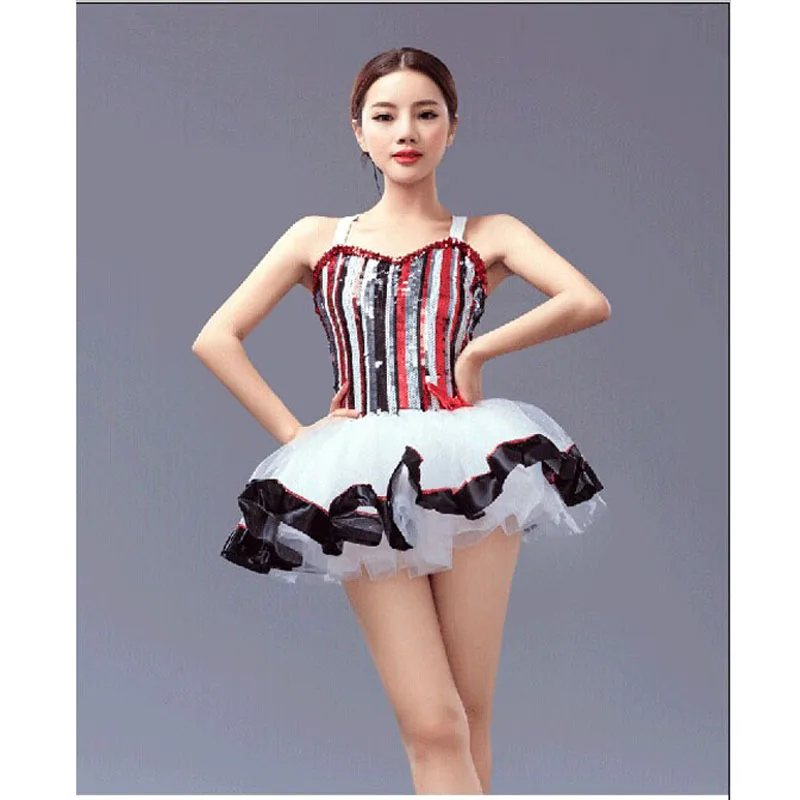 Nice Shining Sequin Bodice Ballet Dresses With Sequined Bowknot Costume Classical Ballet Tutu on Christmas