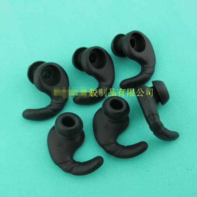 2pcs replacement silicone ear tips buds earbuds eartips for Reflect BT sport earphone free shipping