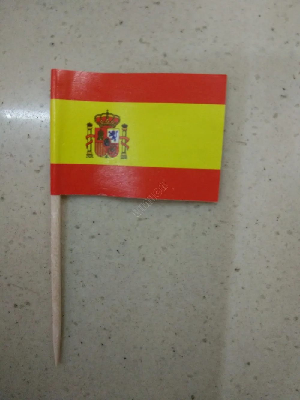 Mini 50Pcs Spain Toothpick Flags Banderas de Espana Food Picks for Parties, Cocktails, Tapas Wood Toothpick and Paper Flag