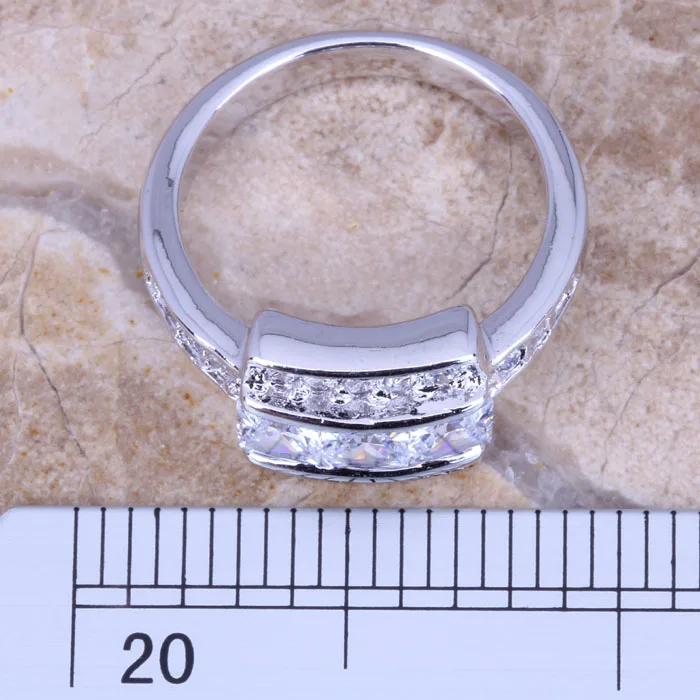 Stunning White CZ Silver Plated  Women's Jewelry Ring Size 5 / 6 / 7 / 8 / 9 R0750