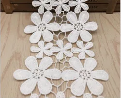 Di alta Qualità Bello Bianco nero Del Merletto Del Nastro Del Merletto Del Nastro Trim FAI DA TE Ricamato Per La Decorazione di Cucito tessuto di pizzo