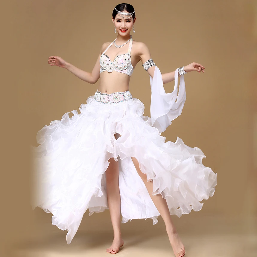 2019 New Stage Performance Belly Dancing Costumes 3 Pieces Eastern Style Sequined Beaded Top Belly Dance Bra Belt and Skirt