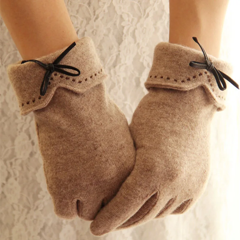 Fashion Elegant Female Wool Touch Screen Gloves Winter Women Warm Cashmere Full Finger Leather Bow Dotted embroidery Gloves A29