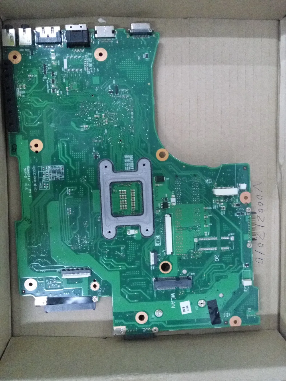 V000218010 L650 L655ทดสอบแบบเต็มรอบบอร์ดเชื่อมต่อกับเมนบอร์ด