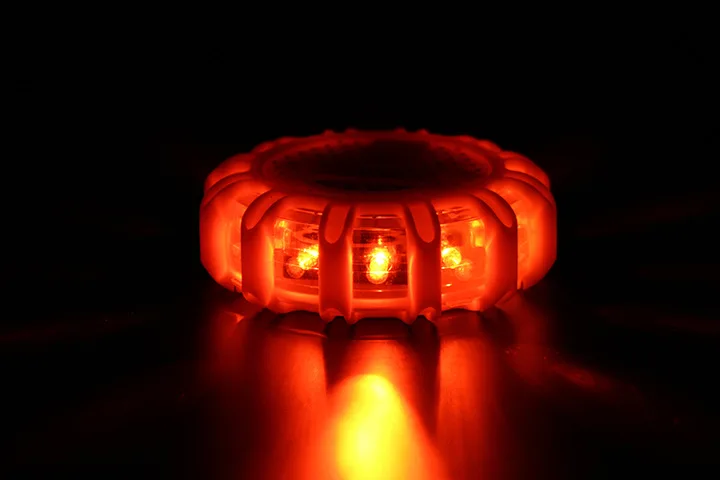 Led Emergency Warning Light 15 LED Waterproof Road Emergency Light LED Flare Safety Lamp for Roadside Warning Magnet Flashing