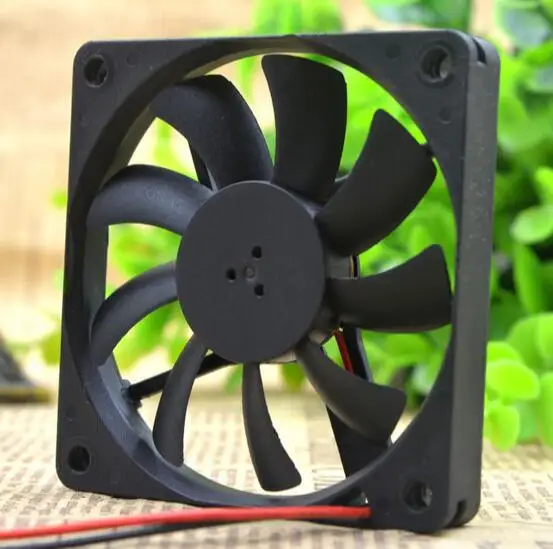 

7CM MB70101V1-000C-A99 12V 1.66W 7010 70*70*10MM 2 wire cooling fan