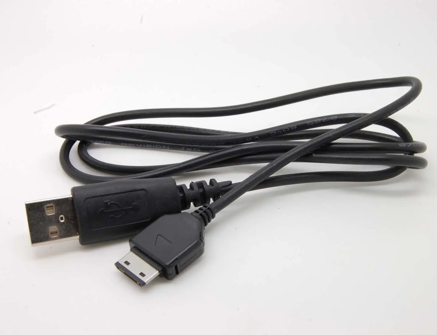 Kabel USB do transmisji danych i ładowarki SAMSUNG DM-S105 GT-S3650 GT-S5230 instynkt Mini instynkt S30 Pixon M8800 SCH-i770 i910 R200 R210