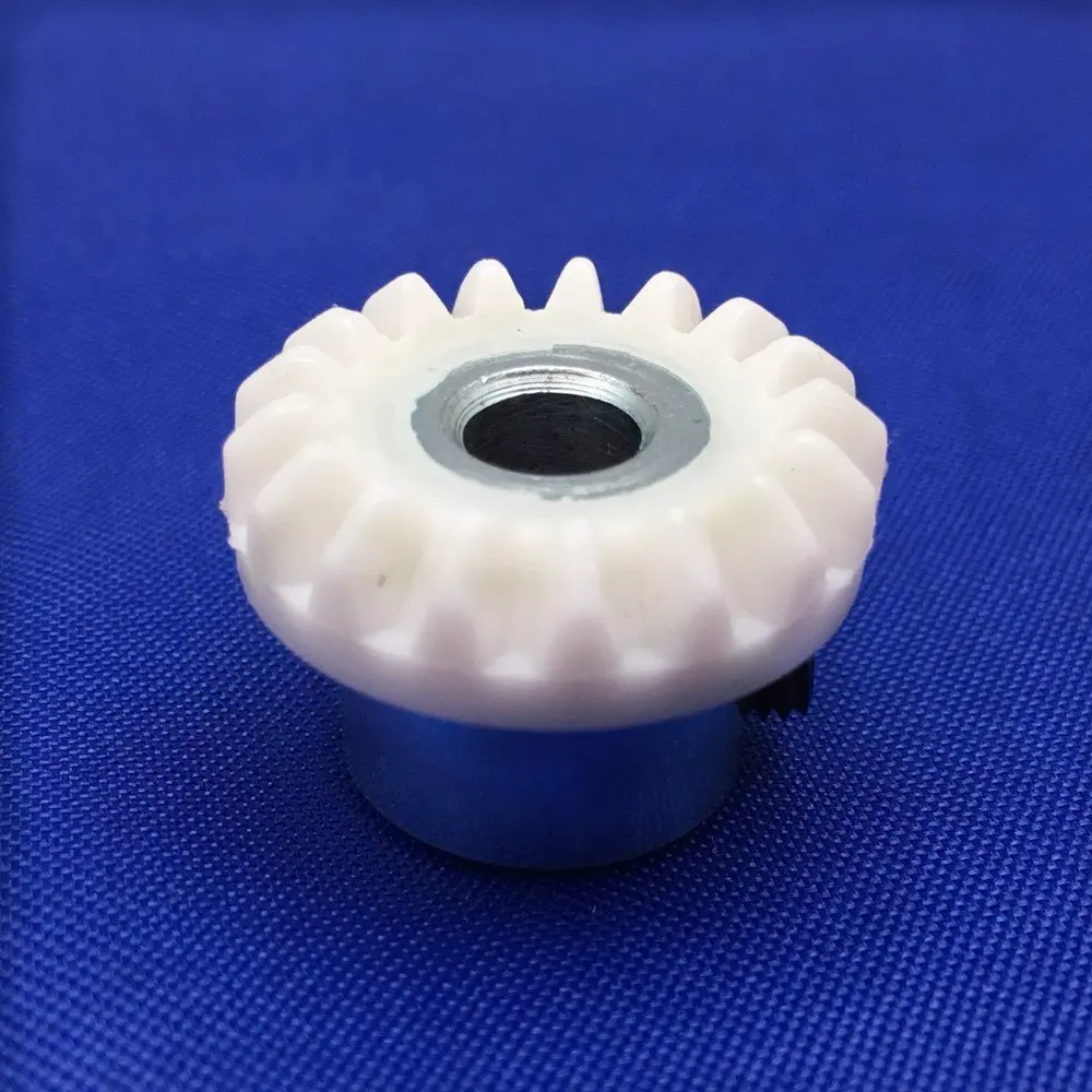 1 PCS Sewing Machine Lower Horizontal Shaft Gear Right #163328 For Singer 600 Series Sewing Machine Accessories Parts AA7090