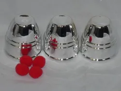 Plastic Chrome Three Cups and Balls (Dia 7*H 7cm) Magic Tricks Appearing Close Up Illusion Gimmick Magica game For Children