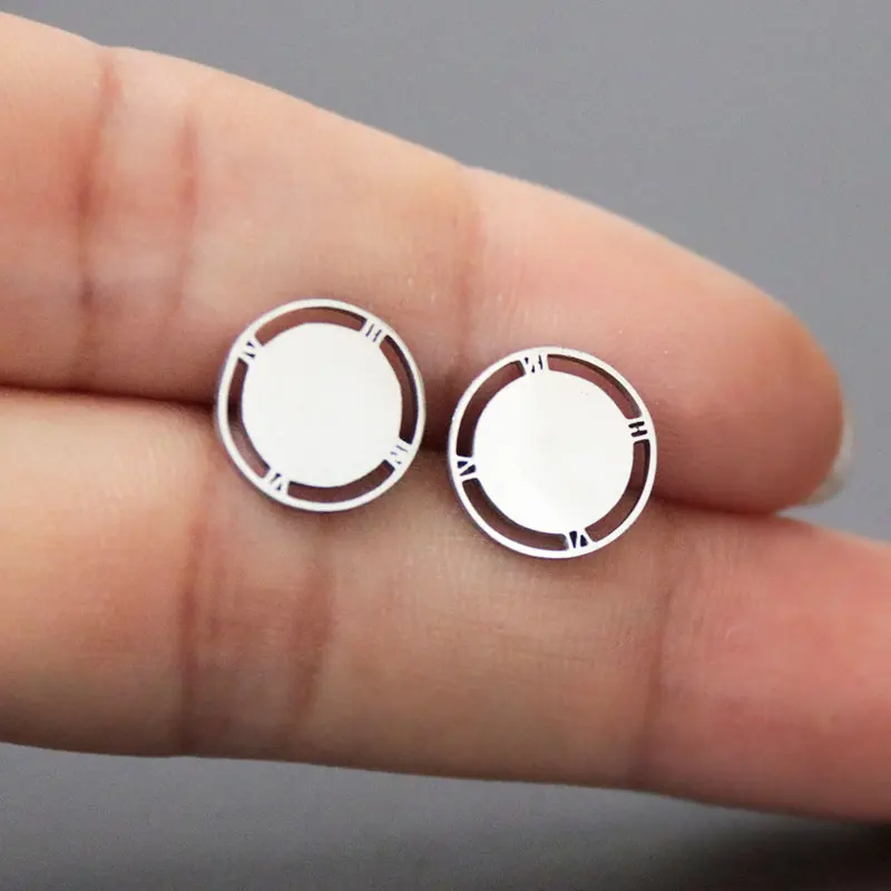 1Pair Roman Numerals Stainless Steel Earrings Geometric Stud Earrings Fashion Ear Jewelry Gift For Women Girls Men