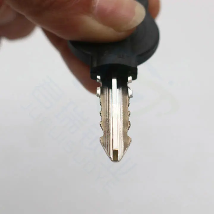 10Pcs X Tand Geopend Sleutel Embryo Huis Sleutelblad Vervanging Lengte 32Mm JF025