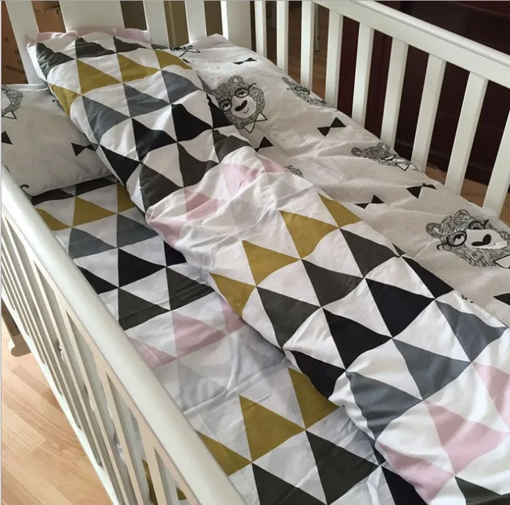 

3pcs Muslin White Bear Baby Bedding Set 100% Cotton Crib Lines Set Include Bed Sheet Quilt Cover Pillowcase without Filling