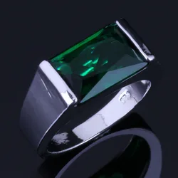 Wonderful Rectangle Green Cubic Zirconia Ring V0394