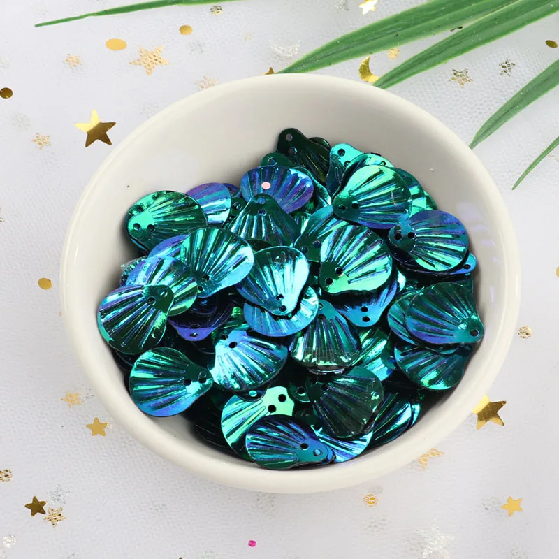 10g/pack 13mm Sea Shell PVC Loose Sequins for Sewing Embellishment Findings Wedding Handcraft Women Clothes Dress Accessories