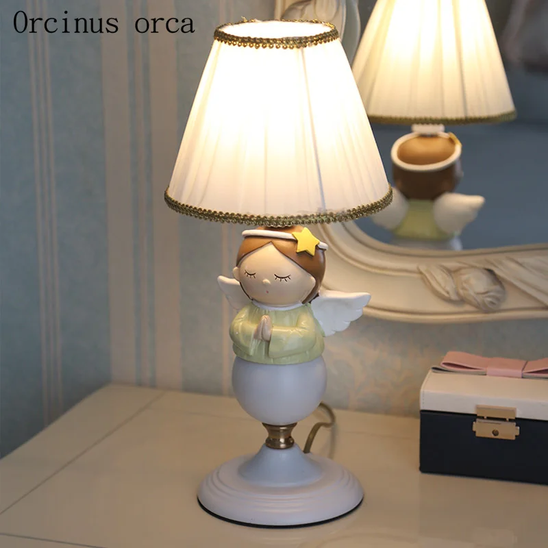 Cartoon inspiration angel desk lamp girl bedroom children's room table lamp American character LED doll decorative lamp