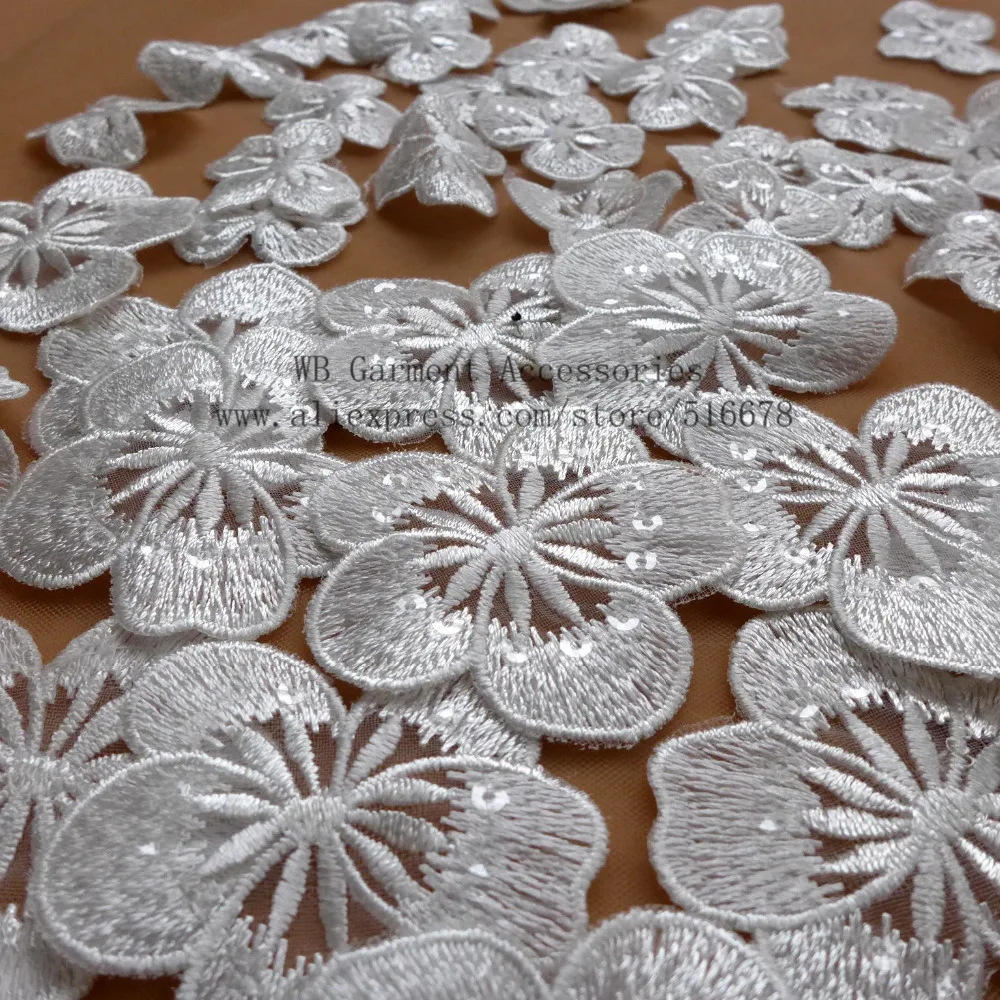 

100pieces/lot 4cm/6cm high quality off white Transparent sequins embroidery applique patch diy sew-on clothes/skirt accessories