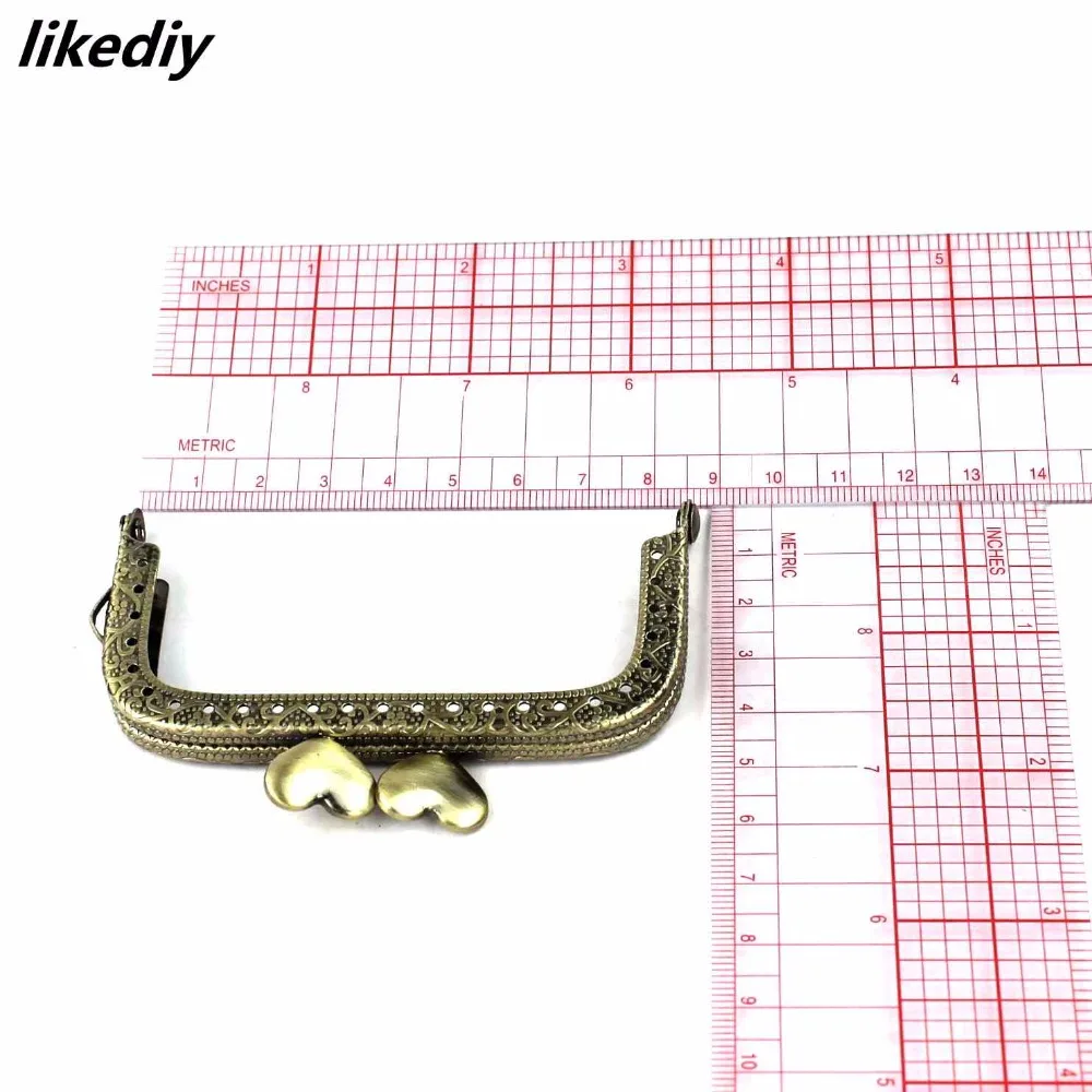 1 Piece 8.5 CM Antique Bronze or Silver Square Metal Purse Frame Love Heart Kiss Clasp For Bag Accessory