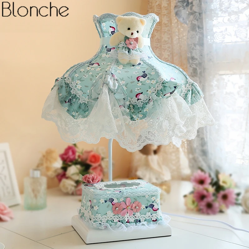 

Korean Princess Lace Table Lamp with Tissue Box Led Stand Desk Light Bedroom Bedside Lamp Romantic Light Fixtures Home Decor E27