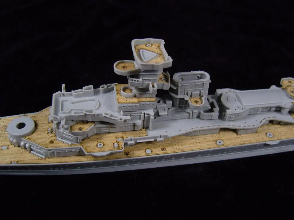 Trumpeter model ARTWOX 05766 Prince Eugen German cruiser deck AW20028