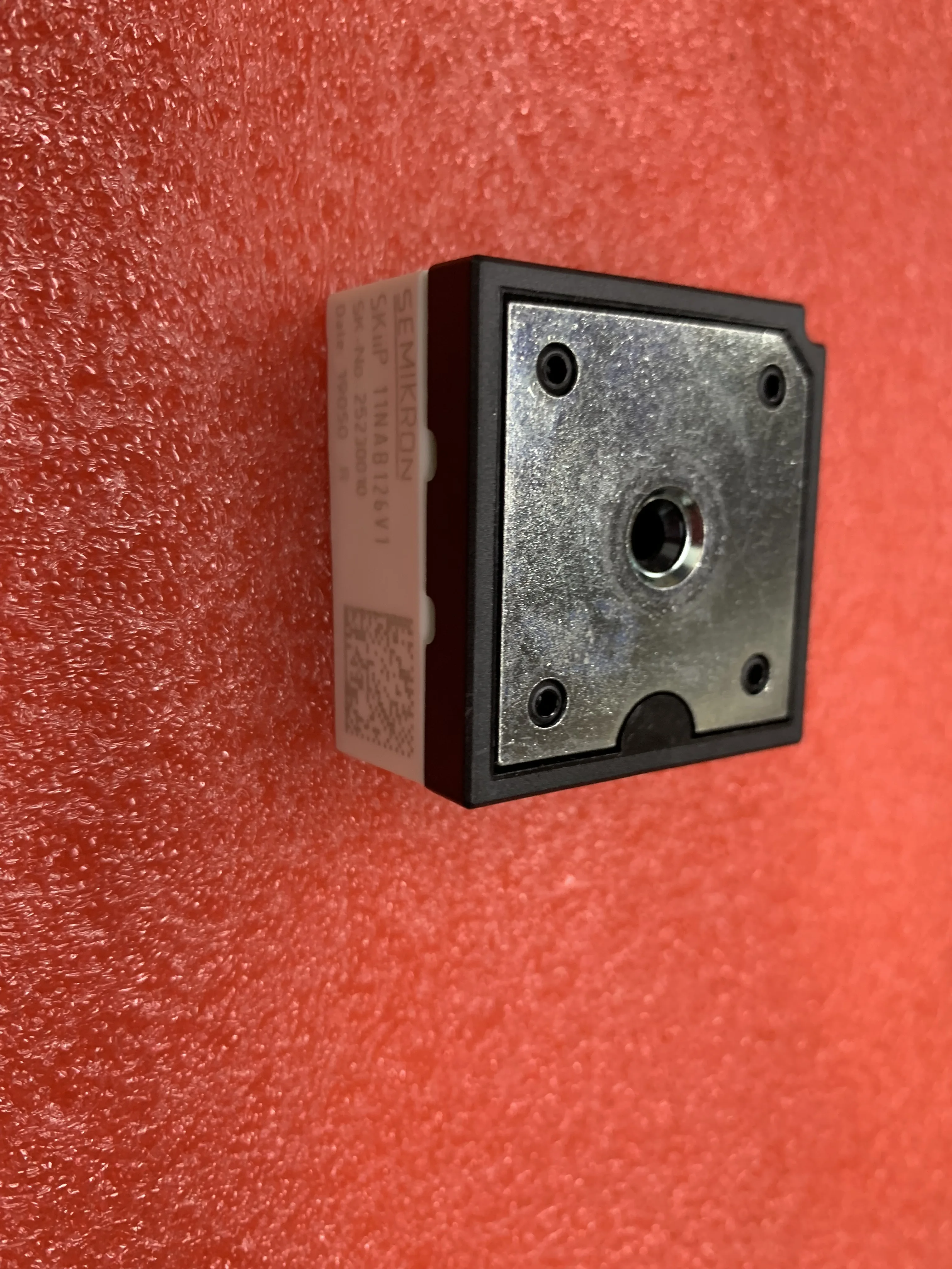 SKIIP11NAB126V1 Новый и оригинальный силовой модуль Бесплатная доставка