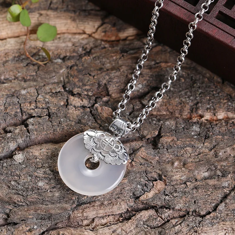 Eboli S925 Silver Necklace Agate Pendant temperament retro women national style natural chalcedony clavicle wholesale