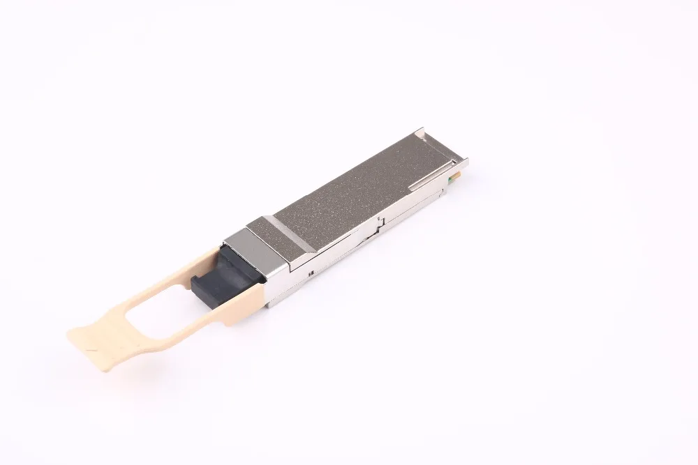 QSFP+SR4 40G 100m 850nm transceiver, connector MTP / MPO